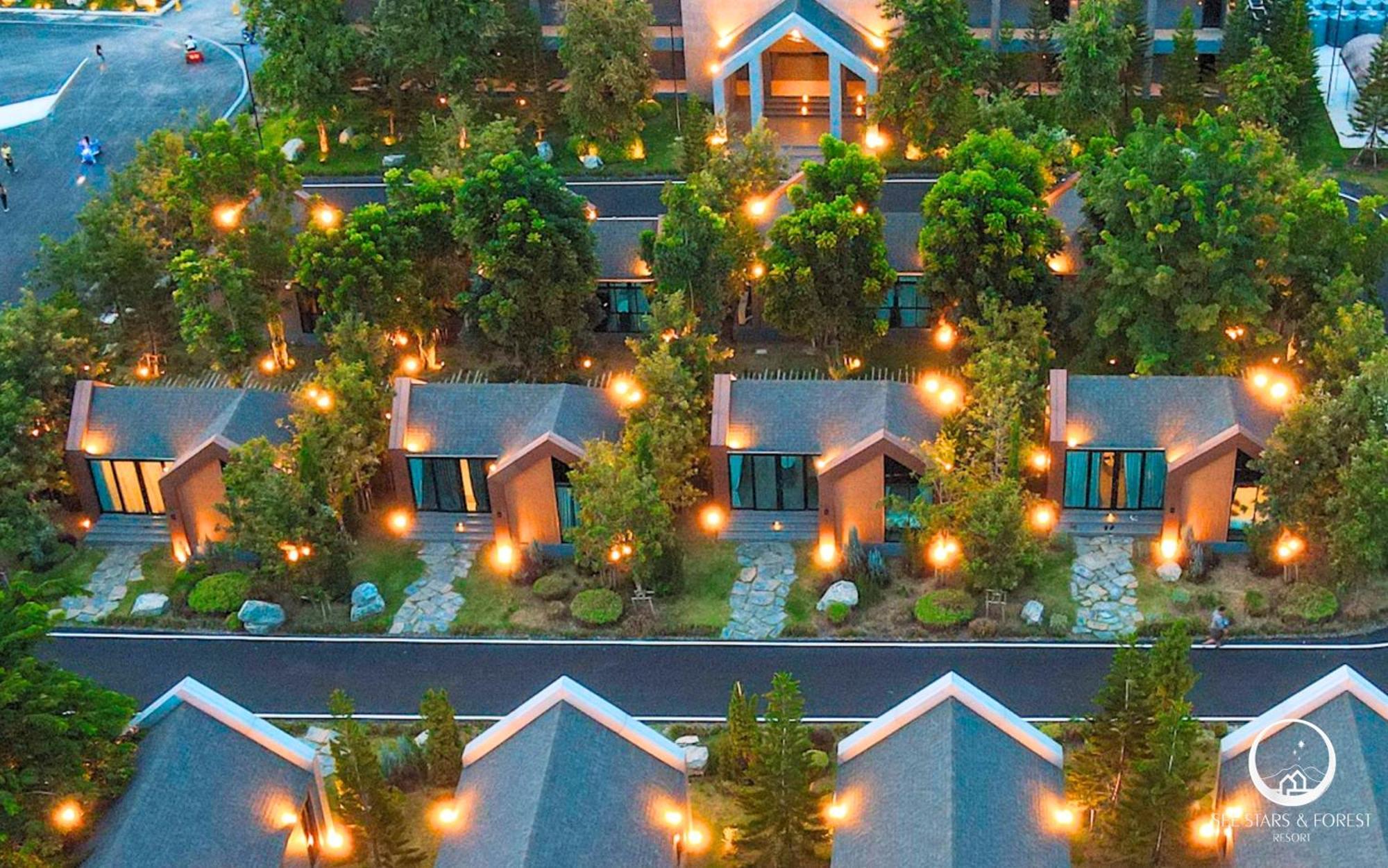 See Stars & Forest Resort Amphoe Sawang Daen Din Ngoại thất bức ảnh