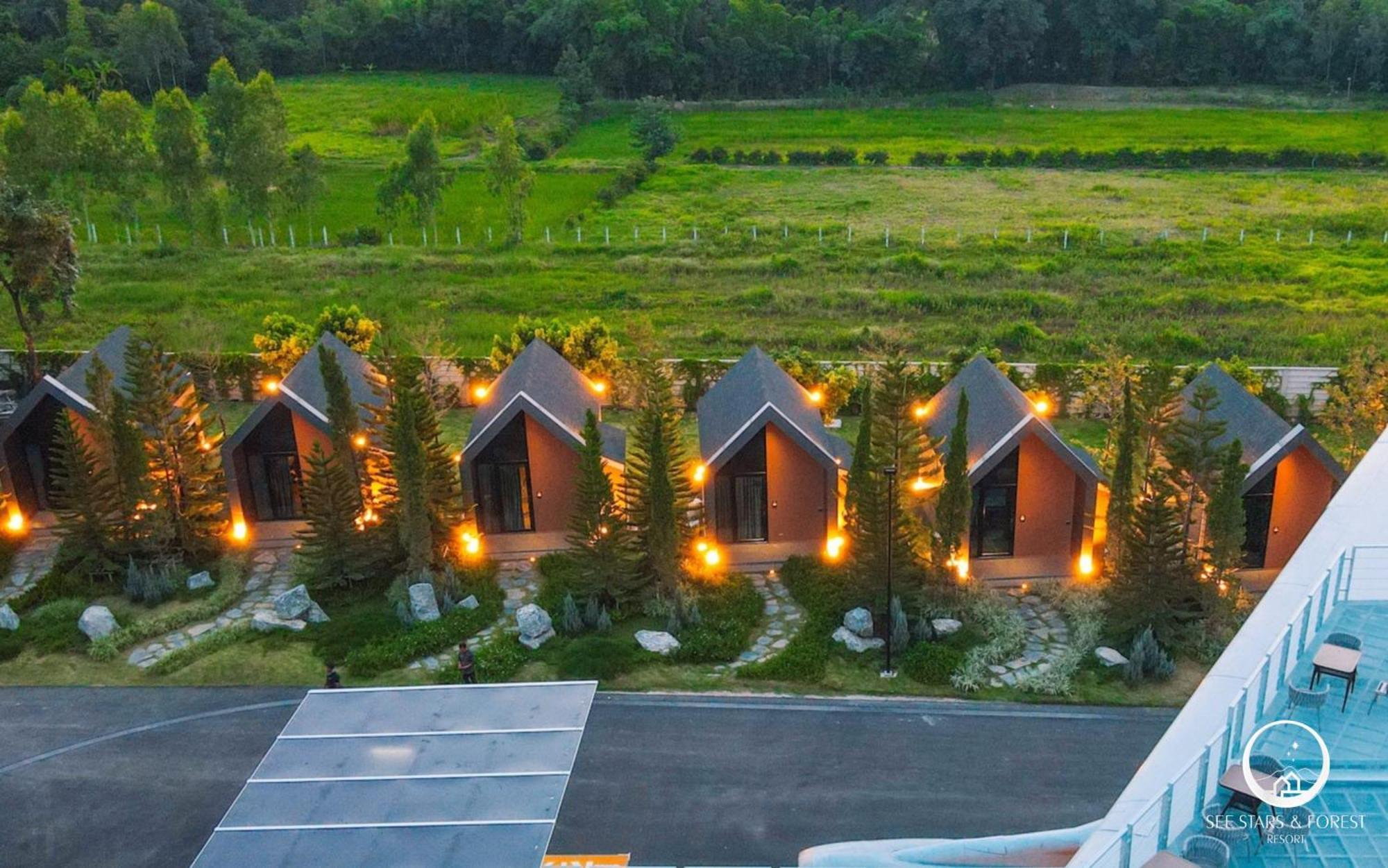 See Stars & Forest Resort Amphoe Sawang Daen Din Ngoại thất bức ảnh